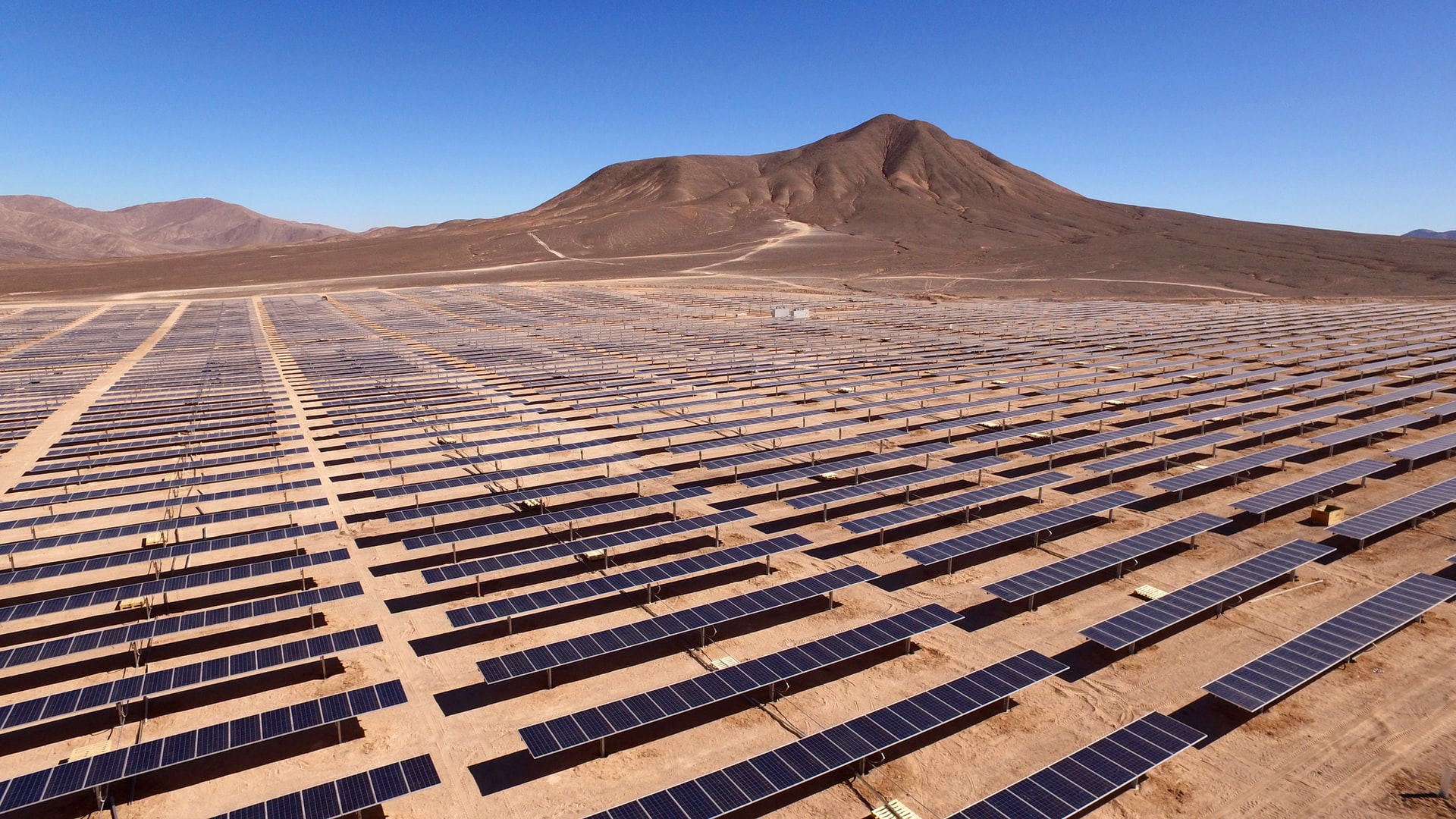 Energia solare nel deserto: una scommessa tutta da vincere
